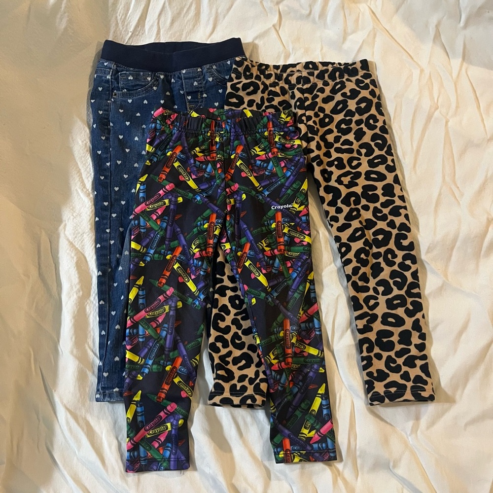 Bundle: set of three 4T Feminine Pants